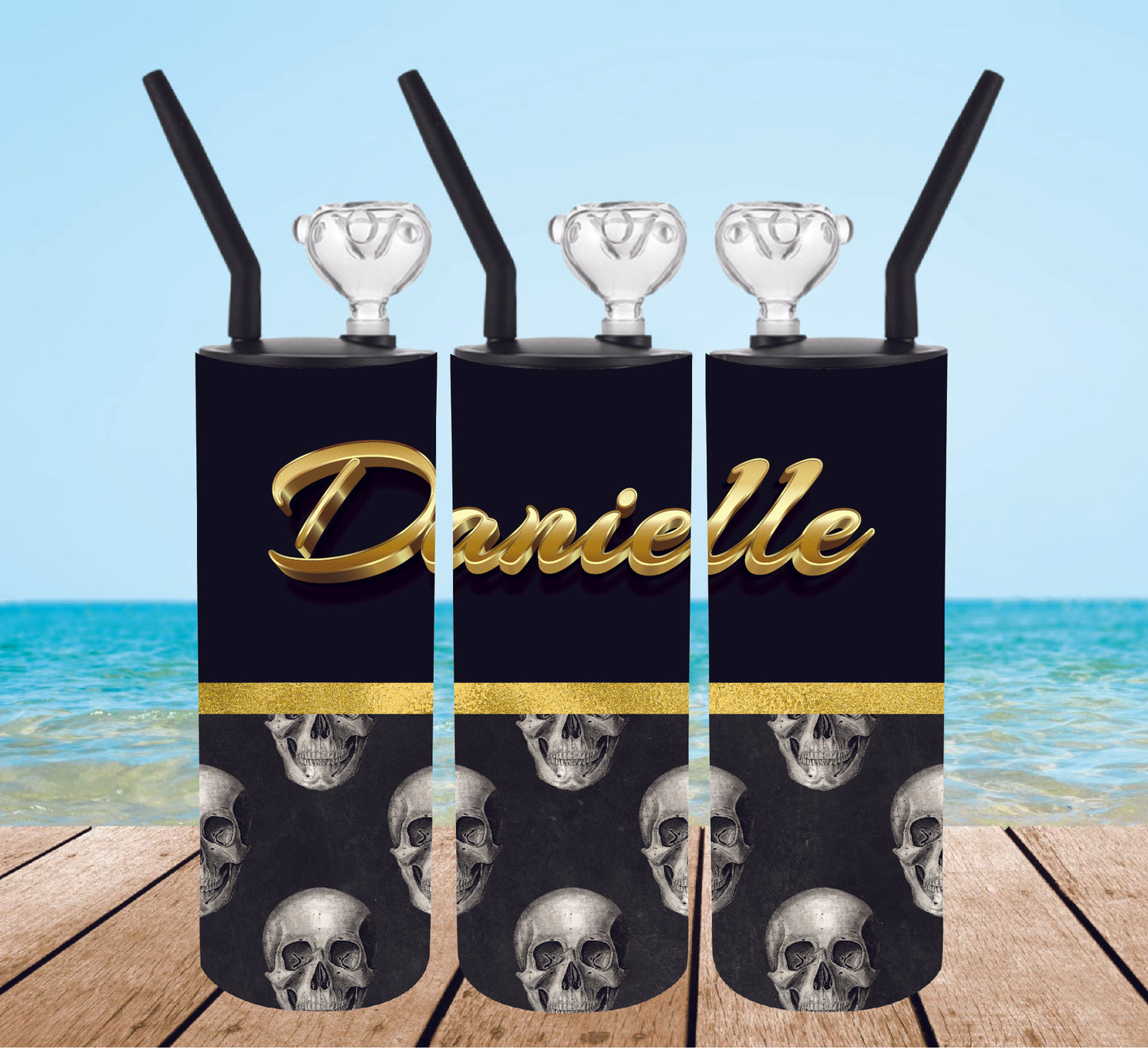 Tumbler Bong Black Skulls